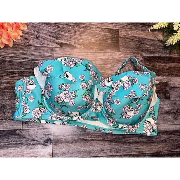 Turquoise Skull Rose Ruffle Bandeau Swim Top Plus Size 3 - Picture 3 of 8